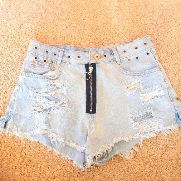 Zara Denim Shorts 6 - Picture 1 of 11